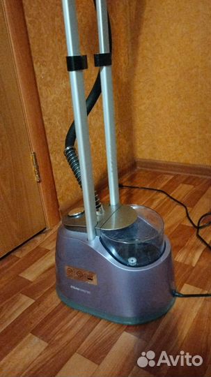Отпариватель для одежды вертикальный