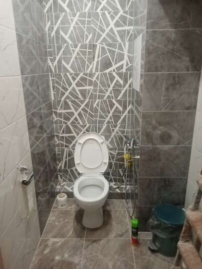 Комната 100 м² в 2-к., 3/17 эт.