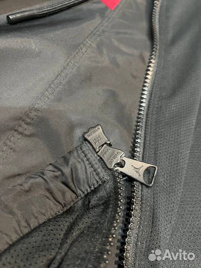 Ветровка Jordan