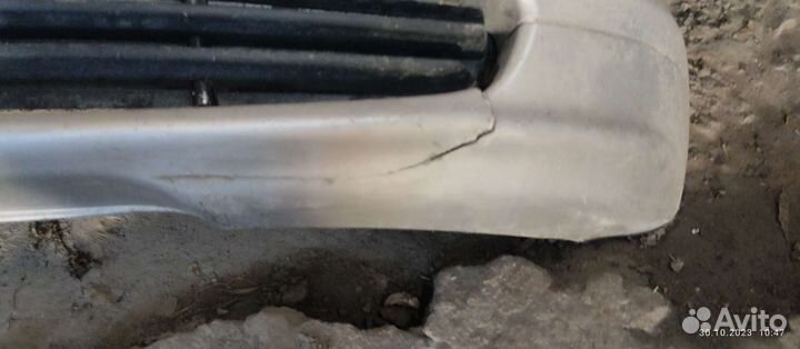 Продам бампер на бмв е 46