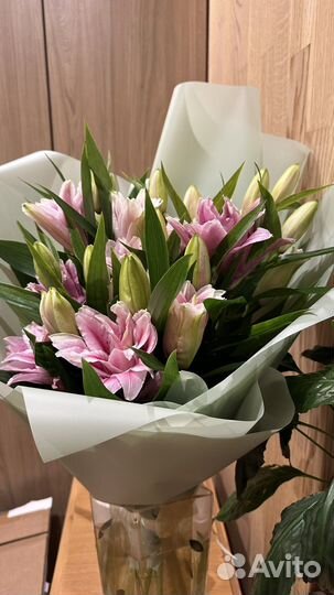 Лилии букет