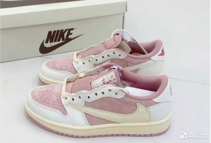 Travis Scott x Air Jordan 1 Low OG 'Shy Pink