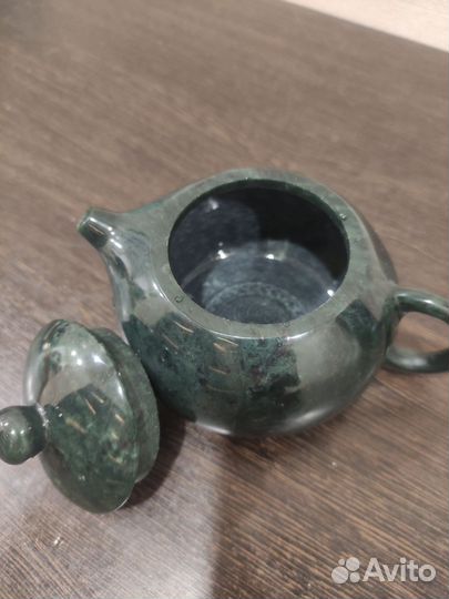Заварочный чайник из нефрита