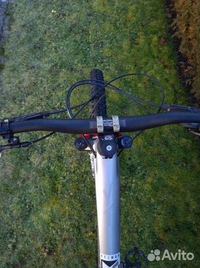 YT Jeffsy Uncaged 4 Blaze 29