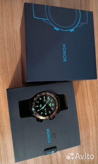 Смарт часы honor magic watch