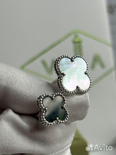 Кольцо Van Cleef Alhambra double белое золото 750