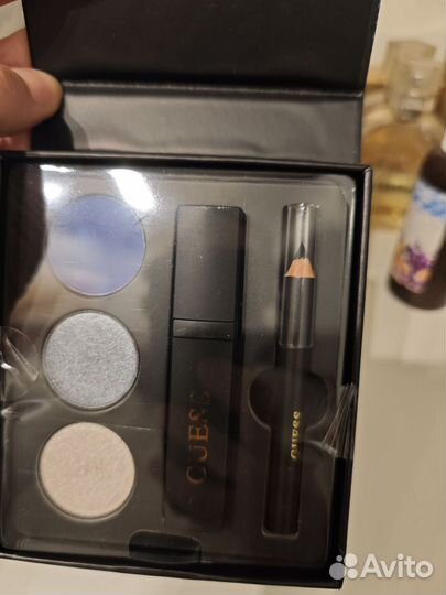 Набор косметики Guess тушь тени
