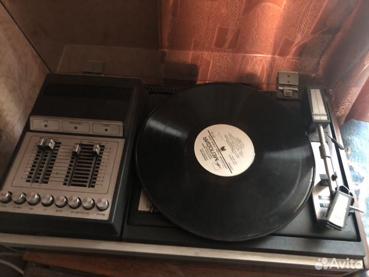 Проигрыватель melodija