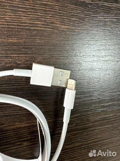 Кабель (зарядка) для iPhone