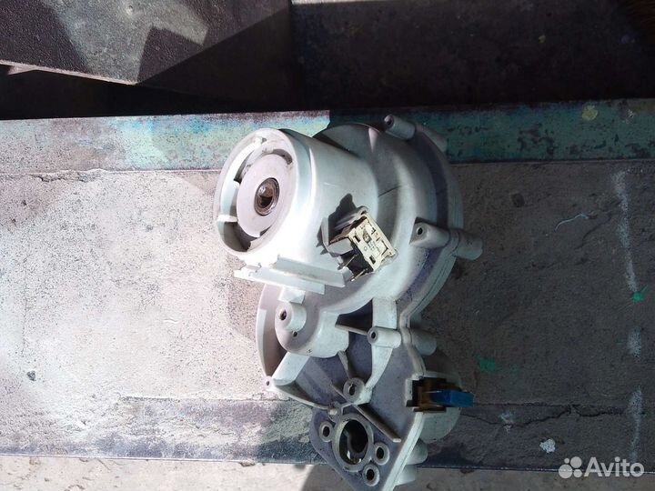 Редуктор для мясорубки Мулинекс HV4