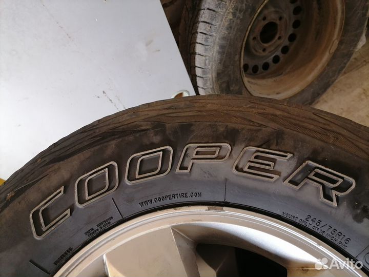 Cooper Discoverer A/T 245/75 R16