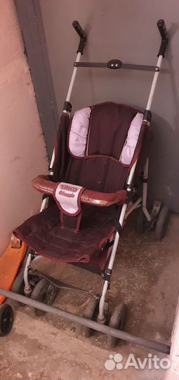 Продам прогулочную коляску