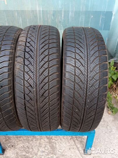 Goodyear UltraGrip 8 Performance 195/55 R16 87H