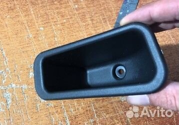 Ручка обивки передней двери левая Гранта, Калина 2