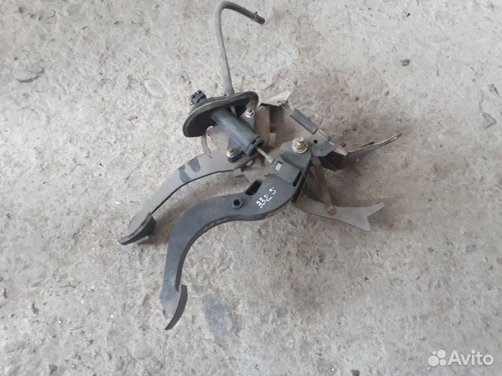 Блок педалей - Ford Mondeo 3