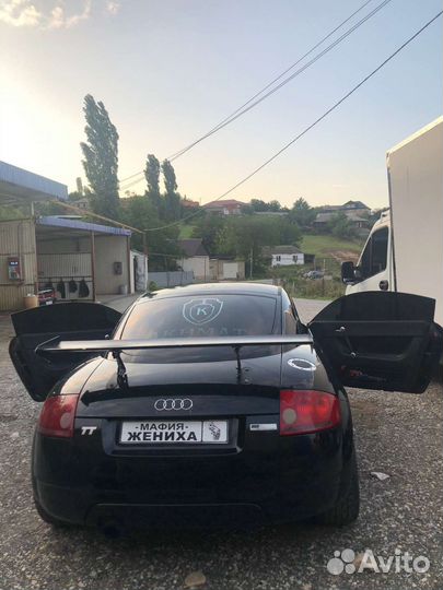 Дверь Ауди тт