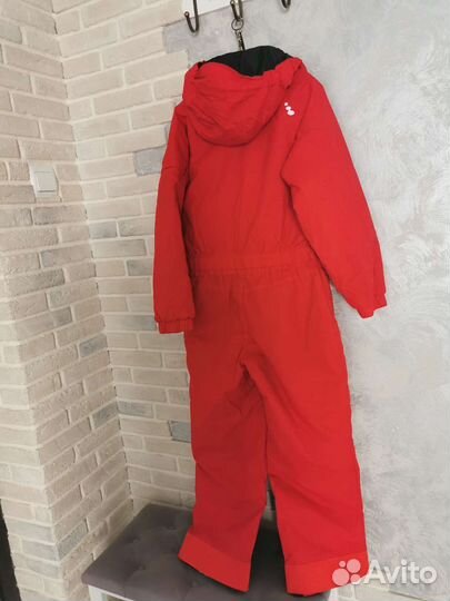 Горнолыжный комбинезон 128