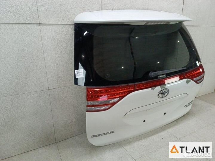 Дверь задняя toyota estima