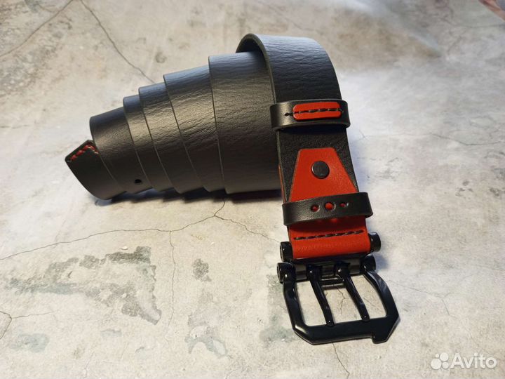 Ремень кожаный ручной работы