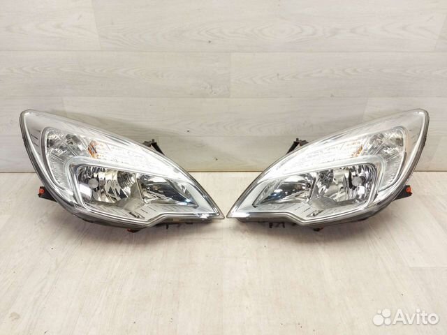 Фары Opel Meriva B 2010-2014 Комплект