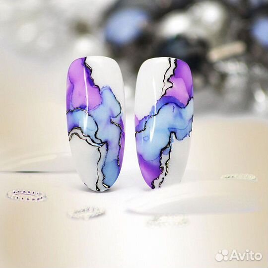 Краска для акварели на ногтях