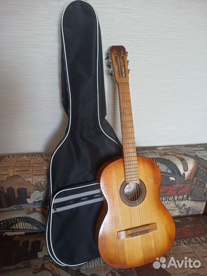 Классическая гитара СССР б/у с чехлом