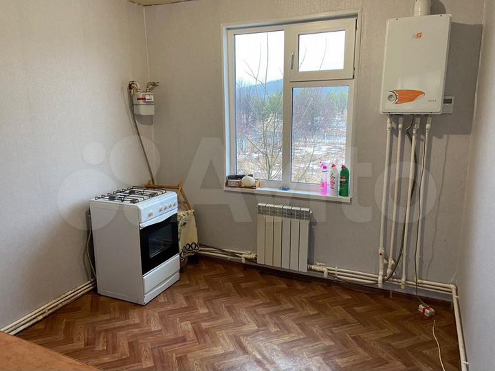 Дом 36 м² на участке 4 сот.