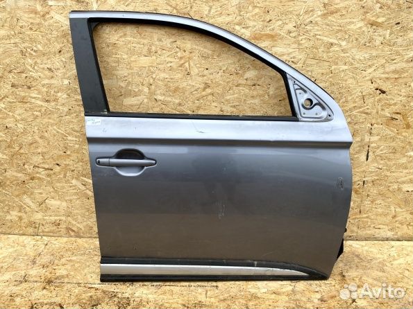 Mitsubishi Outlander 3 передняя правая дверь