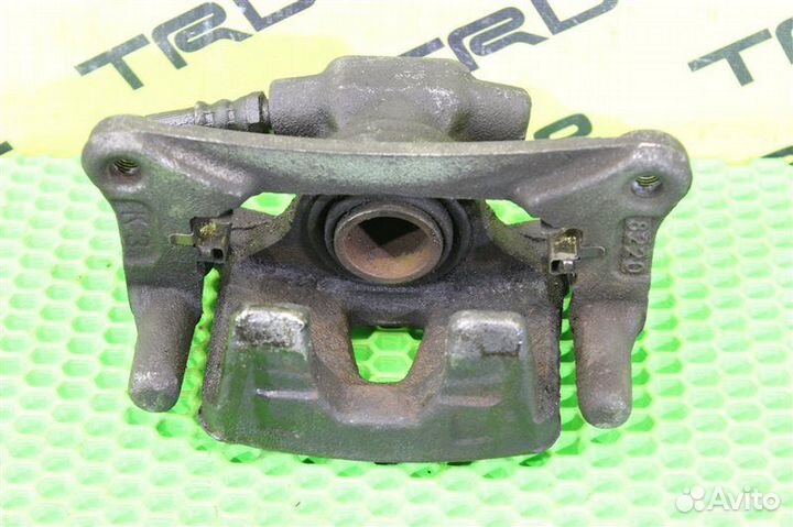 Суппорт задний правый Mitsubishi Outlander CW5W