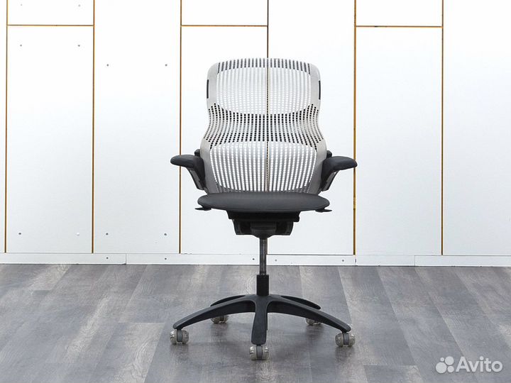 Кресло для руководителя Knoll Generation Knoll Gen