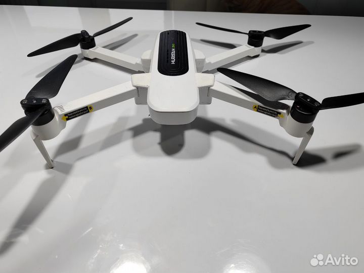 Квадрокоптер Hubsan zino H117S