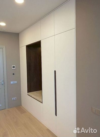 Шкафчик для ванной