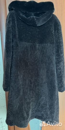 Шуба мутоновая 44 46 с капюшоном