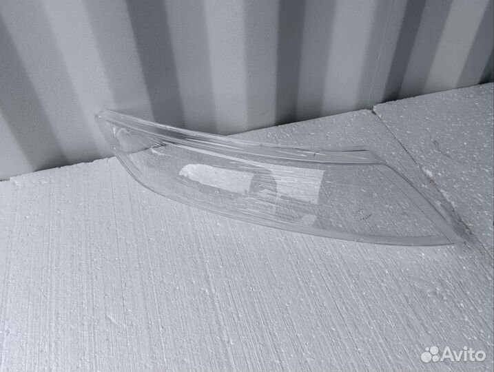 Стекло фары левое / правое KIA Optima 3 дорест