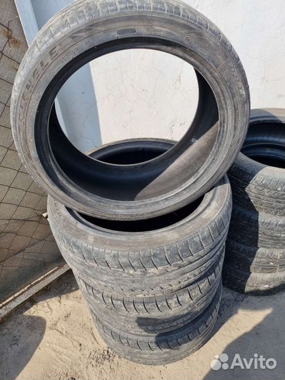 Triangle Sports TH201 245/40 R18 и 265/35 R18 97Y