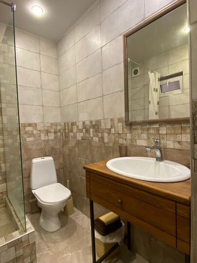 Комната 35 м², 1/3 эт.