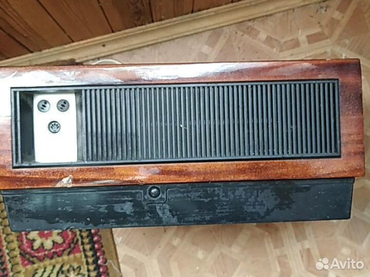 Магнитофон катушечный