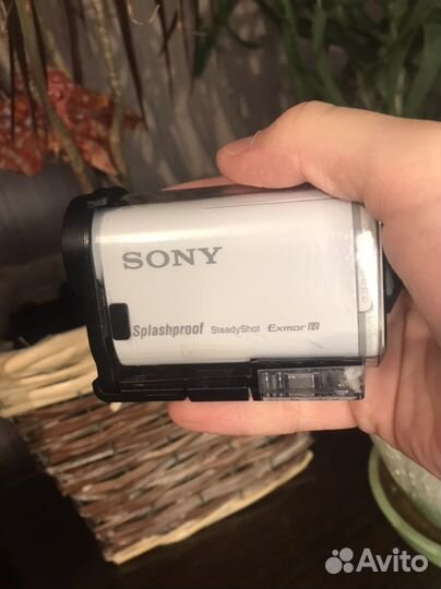 Камера sony Splashproof SteadyShot