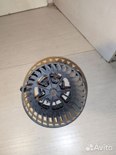 Моторчик печки Ford Fusion