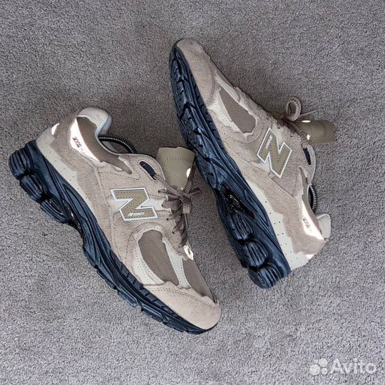 Оригинальные Кроссовки New Balance 2002R 11US