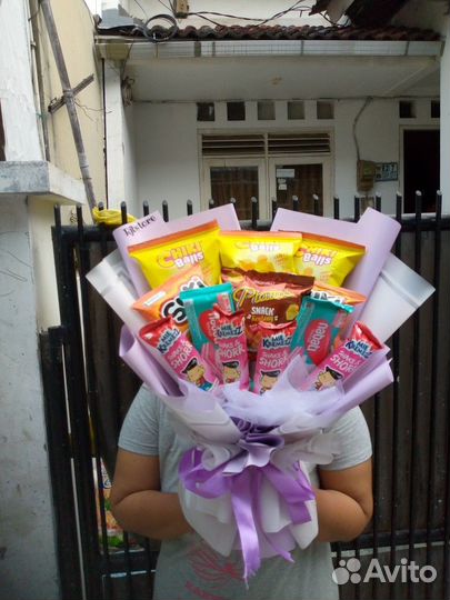 Съедобные букеты шоколадные сладкие подарки