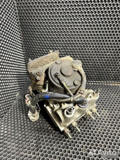 Блок ABS Nissan Primera P11