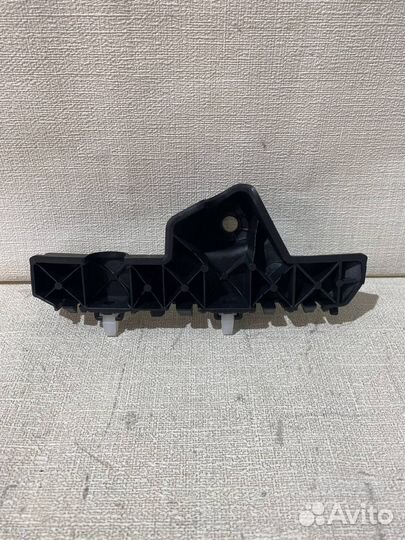 Кронштейн переднего бампера Hyundai Solaris 2017