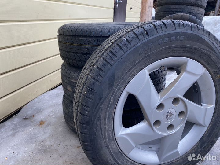 Колеса летние r16 Renault Duster