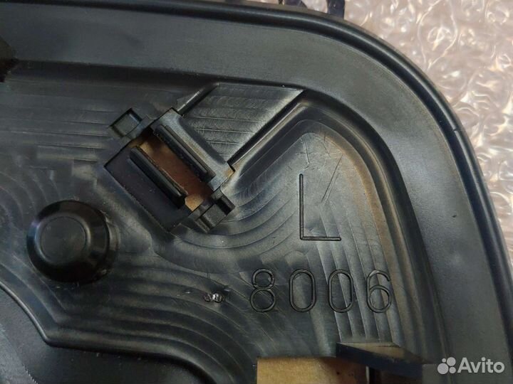 Зеркальный элемент Сузуки гранд Витара левый