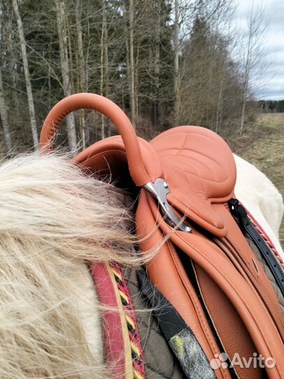 Седло для лошади полная ангийская сбруя