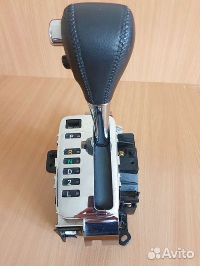 Рычаг АКПП, кулиса, переключатель