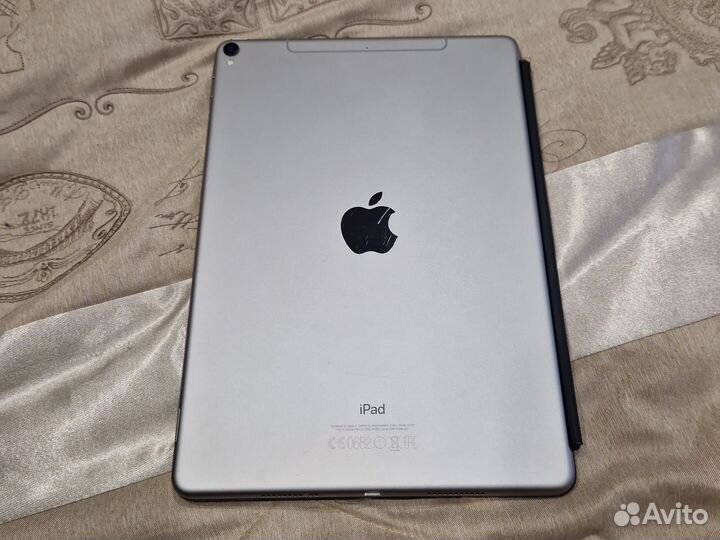 iPad pro 10.5 2018