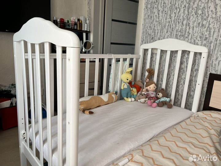 Детская кровать,кровать для новорожденных