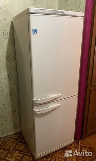 Холодильник Stinol